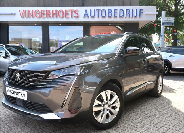 Peugeot 3008 130 Pk Benzine Style Uitvoering * Navigatie * Achteruitrij Camera * Climate & Cruise Control * Keyless Start Button * L.M. Velgen * Ook Apple Car Play / Android Auto * Google Maps / Spotify * Vingerhoets: Vierde Generatie Eersteklas Service !