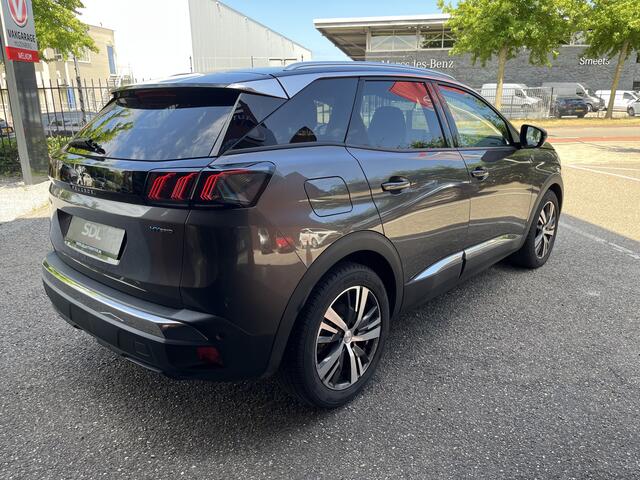 Peugeot 3008 1.6 HYbrid 225 Road Trip // FULL LED // KEYLESS // HALF LEDER // DODEHOEK // CAMERA+SENSOREN // NAVI+CARPLAY //