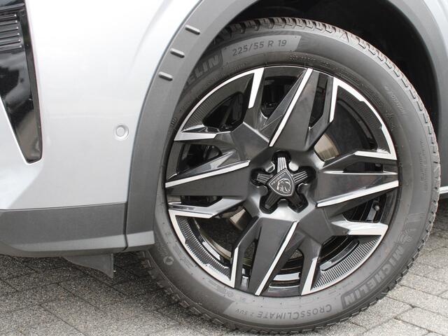 Peugeot 3008 Allure 1.2 Hybrid 136PK e-DCS6 Automaat Navigatie, Rondomzichtcamera, Stoel & Stuurwielverwarming, Keyless, Draadloze Telefoonlader