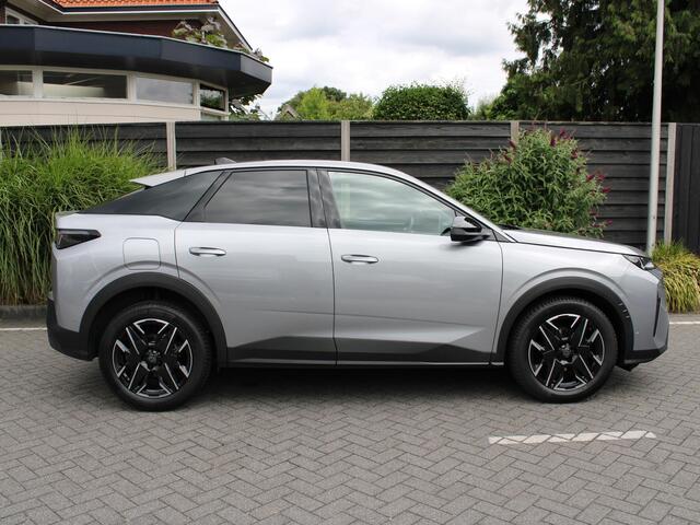Peugeot 3008 Allure 1.2 Hybrid 136PK e-DCS6 Automaat Navigatie, Rondomzichtcamera, Stoel & Stuurwielverwarming, Keyless, Draadloze Telefoonlader