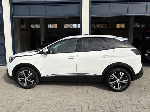 Peugeot 3008 1.2 PureTech Allure DAK/STOELVERWARMING/CARPLAY