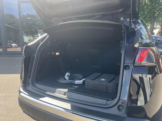 Peugeot 3008 1.6 HYbrid 225 GT Plug-in Hybride | Navi | Camera | Adaptieve Cruisecontrol | 12 mnd BOVAG-garantie