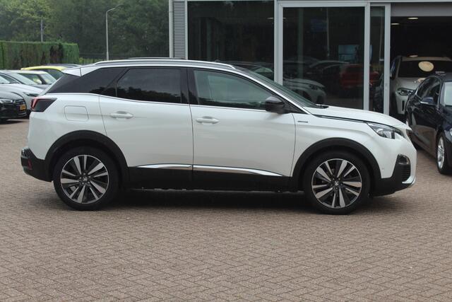 Peugeot 3008 1.6 e-THP GT Line / Trekhaak / Navigatie / Parkeerhulp V+A / 18'' / Half leder / Stoelverwarming / Cruise Control