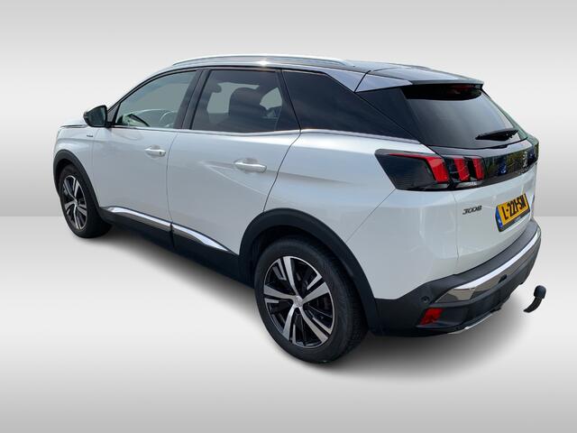 Peugeot 3008 1.6 e-THP GT Line / Trekhaak / Navigatie / Parkeerhulp V+A / 18'' / Half leder / Stoelverwarming / Cruise Control