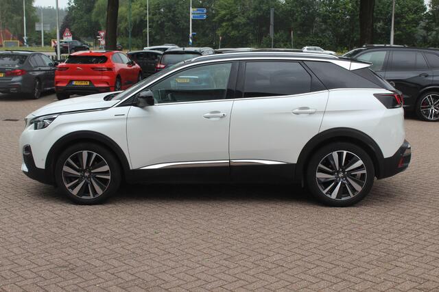 Peugeot 3008 1.6 e-THP GT Line / Trekhaak / Navigatie / Parkeerhulp V+A / 18'' / Half leder / Stoelverwarming / Cruise Control