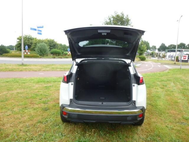Peugeot 3008 1.2 PURETECH ALLURE