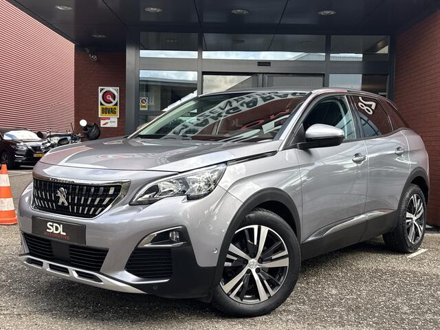 Peugeot 3008 1.2 PureTech Allure // NAVI // CAMERA // CRUISE // APPLE CARPLAY / ANDROID AUTO // PDC //