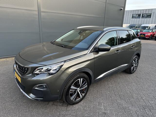Peugeot 3008 130PK ALLURE (PDC V+A - NAVIGATIE - ADAPTIVE CRUISE - APPLE CARPLAY)