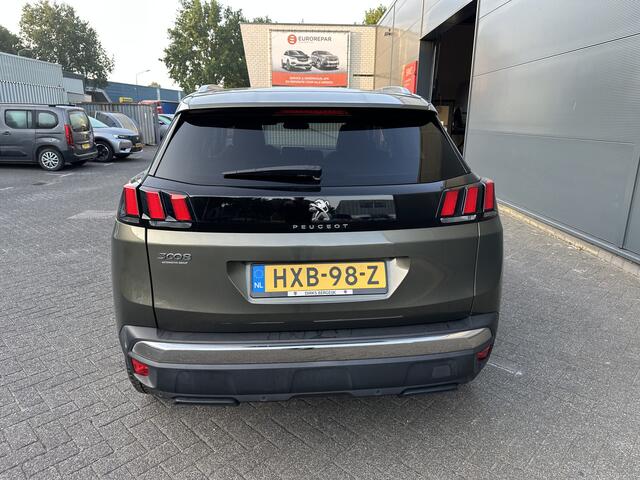 Peugeot 3008 130PK ALLURE (PDC V+A - NAVIGATIE - ADAPTIVE CRUISE - APPLE CARPLAY)