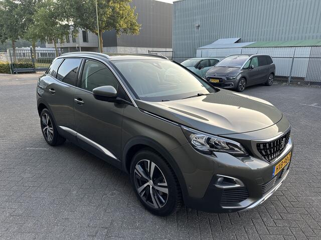 Peugeot 3008 130PK ALLURE (PDC V+A - NAVIGATIE - ADAPTIVE CRUISE - APPLE CARPLAY)