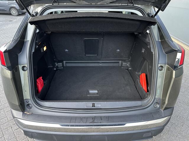 Peugeot 3008 130PK ALLURE (PDC V+A - NAVIGATIE - ADAPTIVE CRUISE - APPLE CARPLAY)