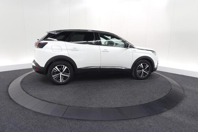 Peugeot 3008 PureTech 130 GT-Line | Camera | Dodehoekdetectie | Navigatie | Apple Carplay