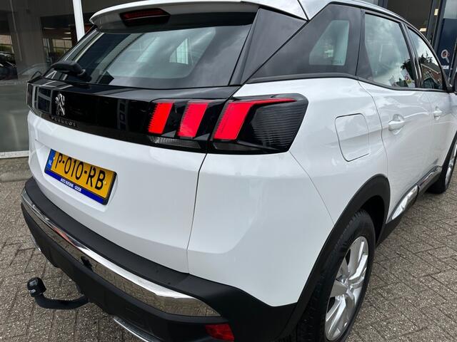 Peugeot 3008 1.2 PURETECH ACTIVE