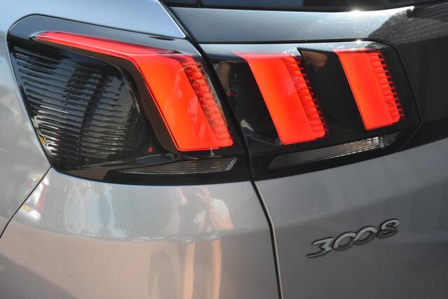 Peugeot 3008 1.2 PureTech GT Line ACC, Camera, Clima, PDC, B.J. 2017