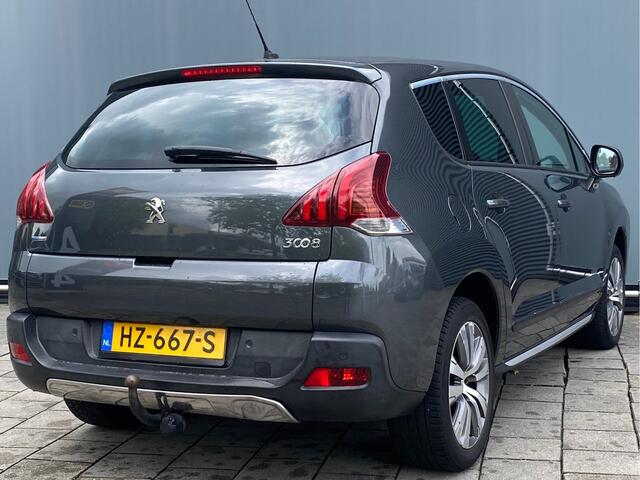 Peugeot 3008 BWJ 2016 | 1.2T Allure | TREKHAAK | PANO DAK | NAVI | CLIMA | CAMERA A | PDC |