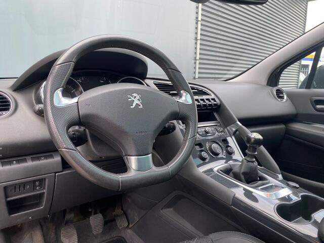 Peugeot 3008 BWJ 2016 | 1.2T Allure | TREKHAAK | PANO DAK | NAVI | CLIMA | CAMERA A | PDC |