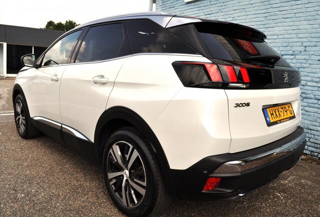 Peugeot 3008 1.2 GT Autom schd. adapcrc. keyless. ind.laden. LED