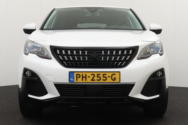 Peugeot 3008 1.2 131 PK GT Navi Climate Carplay 17' LMV Park. Sens