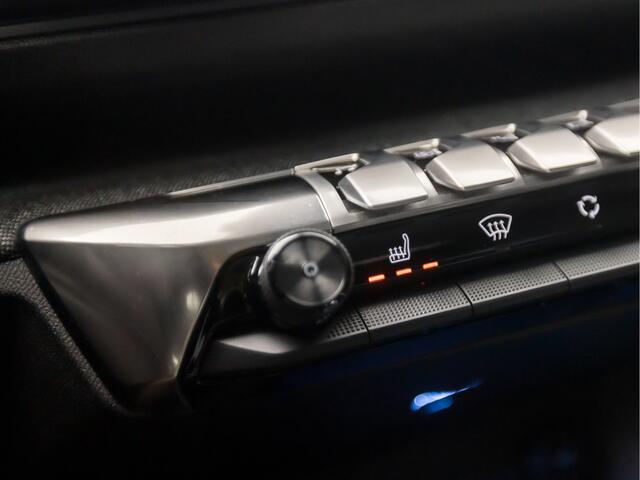 Peugeot 3008 1.2 PureTech Allure Sport Automaat (NIEUW MODEL, APPLE CARPLAY, GROOT NAVI, LEDER, 360 CAMERA, STOELVERWARMING, SPORTSTOELEN, LED KOPLAMPEN, KEYLESS, GETINT GLAS, NIEUWSTAAT)