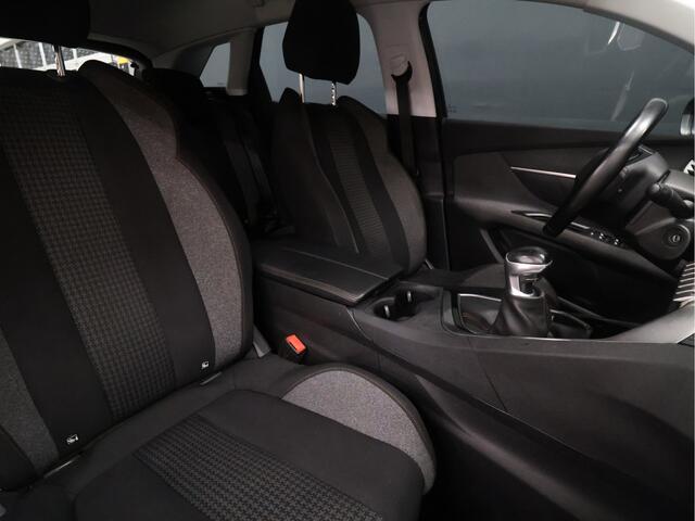 Peugeot 3008 1.2 PureTech Blue Lease Executive [APPLE CARPLAY, ANDROID AUTO, CRUISE CONTROL, PDC ACHTER, NAVIGATIE, AIRCO, NIEUWSTAAT]