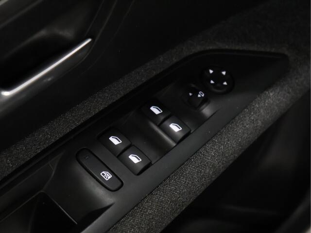 Peugeot 3008 1.2 PureTech Blue Lease Executive [APPLE CARPLAY, ANDROID AUTO, CRUISE CONTROL, PDC ACHTER, NAVIGATIE, AIRCO, NIEUWSTAAT]