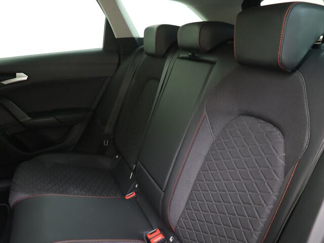 Peugeot 3008 1.2 PureTech Blue Lease GT | Leder | Elektr. Stoelverstelling | Parkeercamera | Navigatie