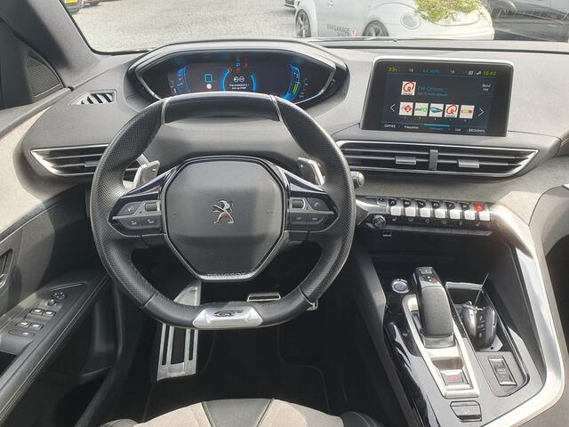 Peugeot 3008 1.6 HYbrid4 300 GT Panoramadak