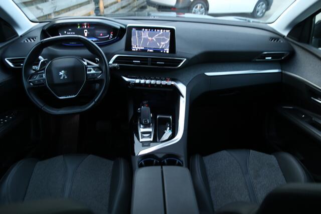 Peugeot 3008 1.2 PureTech Blue Lease Premium / Navi / Climate / Trekhaak