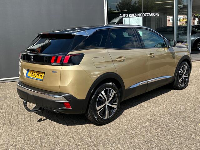 Peugeot 3008 1.2 PURETECH ALLURE