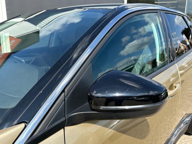 Peugeot 3008 1.2 PURETECH ALLURE