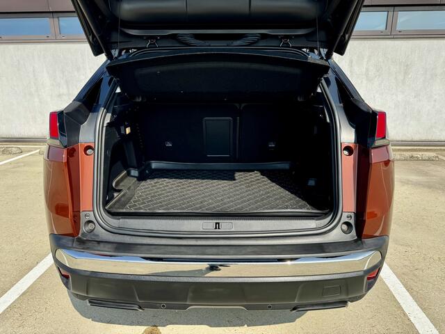 Peugeot 3008 1.2 Pure-Tech Allure 131 PK | LED | Stof/Leer | Apple | % Bovag Occasion Partner %