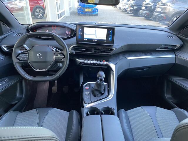 Peugeot 3008 1.2T Allure Pack Business | Navigatie | Achteruitrijcamera | Parkeersensoren | Keyless Entry | LED koplampen | Privacy Glass | Apple Carplay/Android Auto