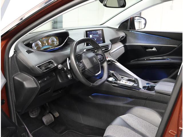 Peugeot 3008 1.6 165PK Blue Lease Premium | AppleCarPlay/AndroidAuto | Navigatie | Cruise Control | Keyless | LED | Camera | Virt.Cockpit | Trekhaak | Elektrische Klep | Isofix | Privacy Glass | Parkeersensoren | 1550 KG TREKGEWICHT! |