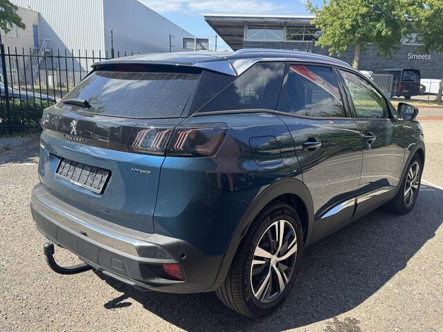 Peugeot 3008 1.6 HYbrid 225 Road Trip // NAVI // TREKHAAK // DODENHOEK // CLIMA // CRUISE //