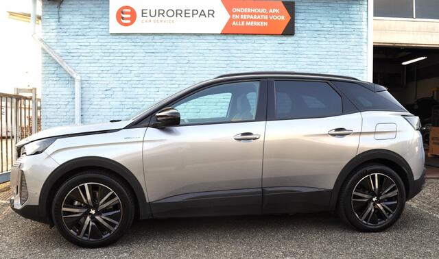 Peugeot 3008 1.6 HY4wd 300 GT blackpack Schd. focal adapcrc. leer