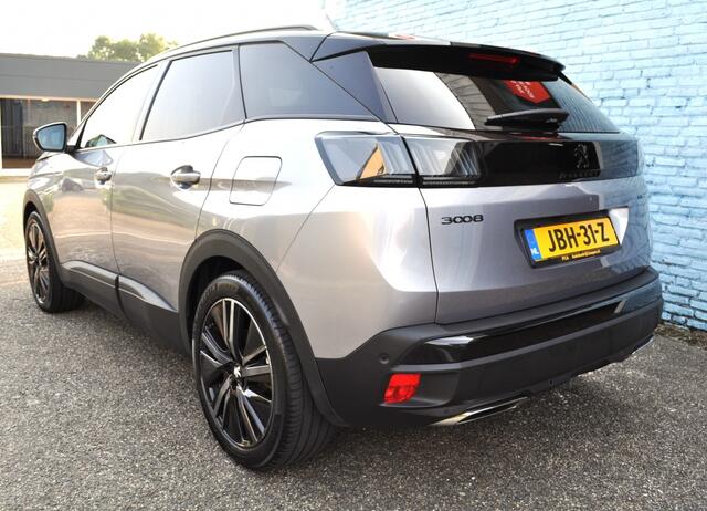 Peugeot 3008 1.6 HY4wd 300 GT blackpack Schd. focal adapcrc. leer