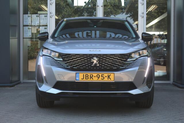 Peugeot 3008 1.6 PLUG-IN HYBRID ALLURE, Navi, Apple Carplay/ Android Auto, LED, etc.