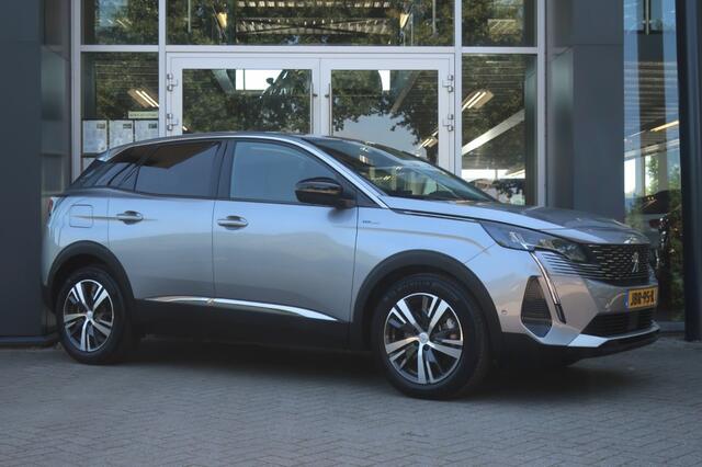 Peugeot 3008 1.6 PLUG-IN HYBRID ALLURE, Navi, Apple Carplay/ Android Auto, LED, etc.