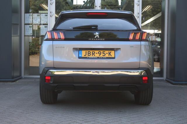 Peugeot 3008 1.6 PLUG-IN HYBRID ALLURE, Navi, Apple Carplay/ Android Auto, LED, etc.