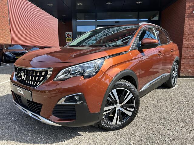 Peugeot 3008 1.2 PureTech Allure // NAVI + CARPLAY // PDC V+A // PANO/SCHUIFKANTELDAK // CAMERA // TREKHAAK!!