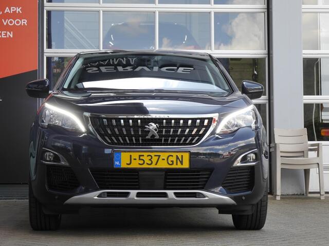 Peugeot 3008 1.2 PureTech Blue Lease Premium | Automaat | Trekhaak | 19 inch lichtmetalen velgen | Elektrisch bedienbare kofferbakklep | Navigatie | Achteruitrijcamera | Draadloze telefoonlader | Keyless entry en start
