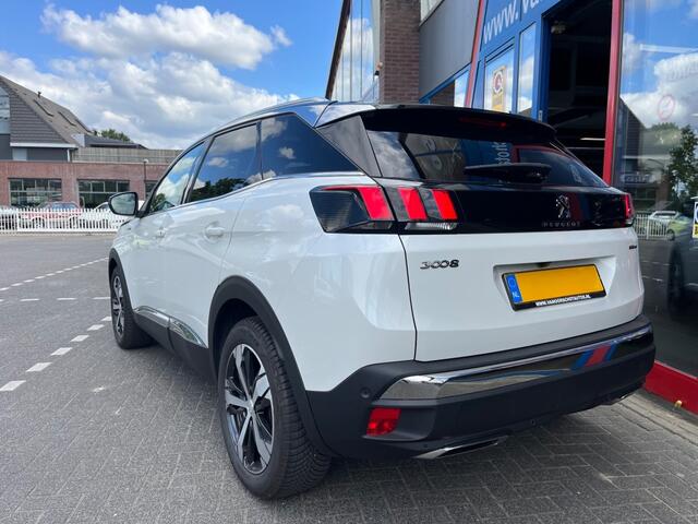 Peugeot 3008 1.2 130pk GT Line Panodak Navi Carplay 360 Camera Airco(ECC)