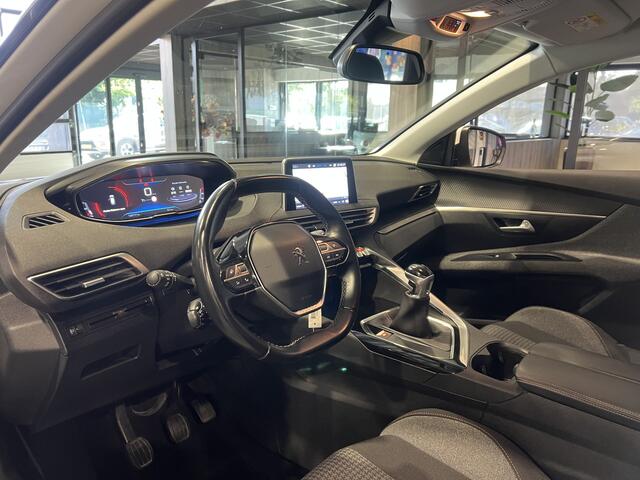 Peugeot 3008 1.2 PureTech Blue Lease Executive Navigatie | Parelmoer metallic | Cruise control