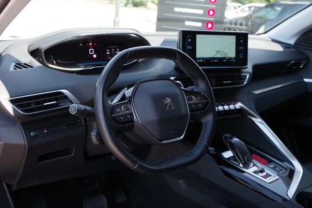 Peugeot 3008 1.2 PureTech 130 PK Automaat Allure, Stoelverwarming, Carplay, Keyless, LED