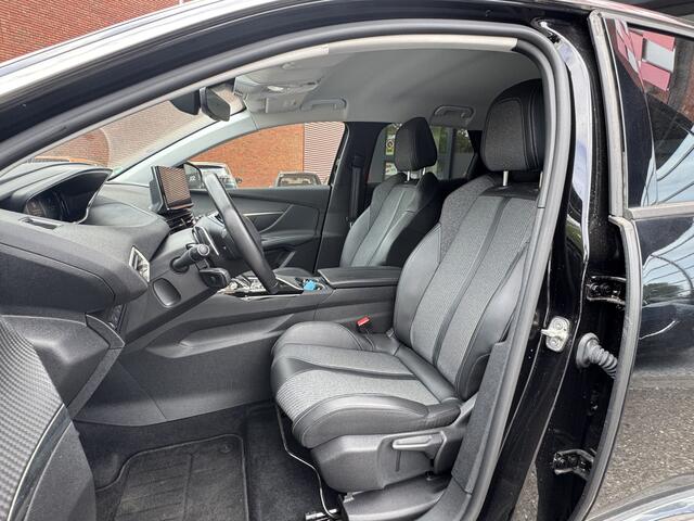 Peugeot 3008 1.6 HYbrid 225 Allure // NAVI // CLIMA // CRUISE // STOELVERWARMING // DAB RADIO //