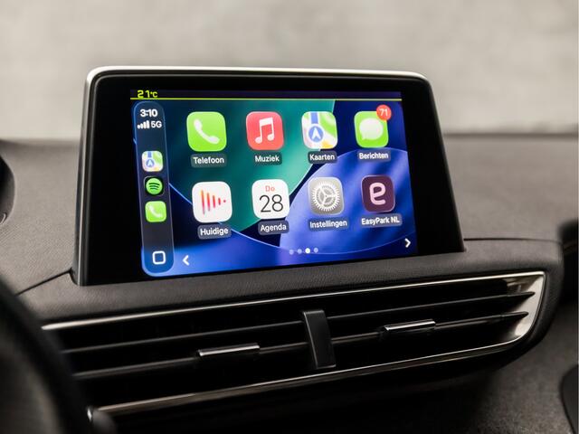 Peugeot 3008 1.6 HYbrid 225 GT Line 225Pk Automaat (APPLE CARPLAY, GROOT NAVI, LEDER, 360 CAMERA, KEYLESS, GETINT GLAS, SPORTSTOELEN, LANE ASSIST, ZWART HEMEL, LED KOPLAMPEN, NIEUWSTAAT)