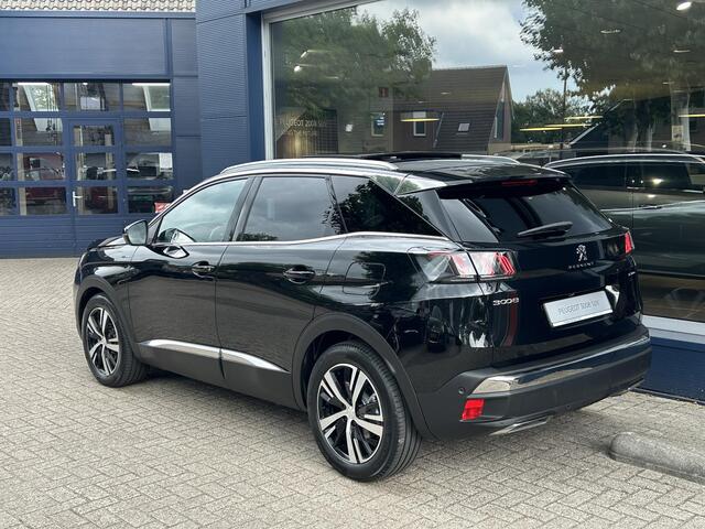 Peugeot 3008 1.6 HYbrid 225 GT | Slechts 16499 KM Gereden | Automaat | Panorama Schuif-/Kanteldak | Navigatie | Camera | Adaptieve Cruise Control | Hoge Zitpositie | Climate Control | LED Verlichting | Keyless Entry | Dode Hoek Detectie |