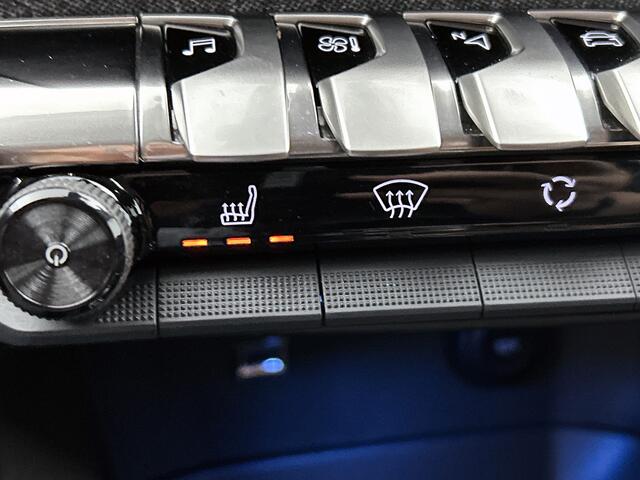 Peugeot 3008 130PK Automaat Allure | Rijklaar | Camera | iCockpit | Stoelverwarming |