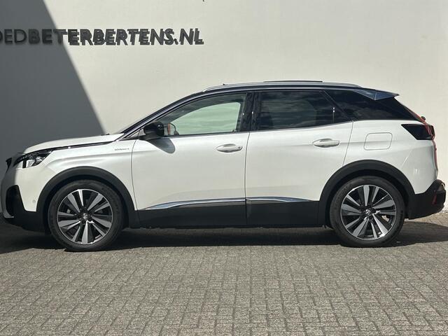Peugeot 3008 1.6 HYbrid4 | 4x4 300pk GT | Nappaleder | Panoramadak | El.kofferklep | Zeer compleet | Incl. 12 mnd garantie