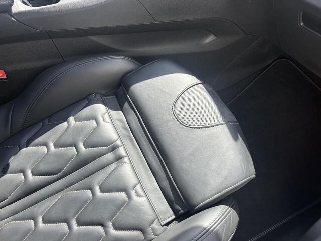 Peugeot 3008 1.6 HYbrid4 | 4x4 300pk GT | Nappaleder | Panoramadak | El.kofferklep | Zeer compleet | Incl. 12 mnd garantie